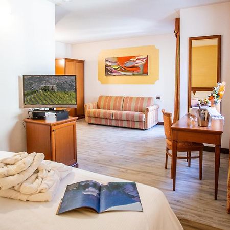 Crabun Hotel Pont-Saint-Martin Dış mekan fotoğraf