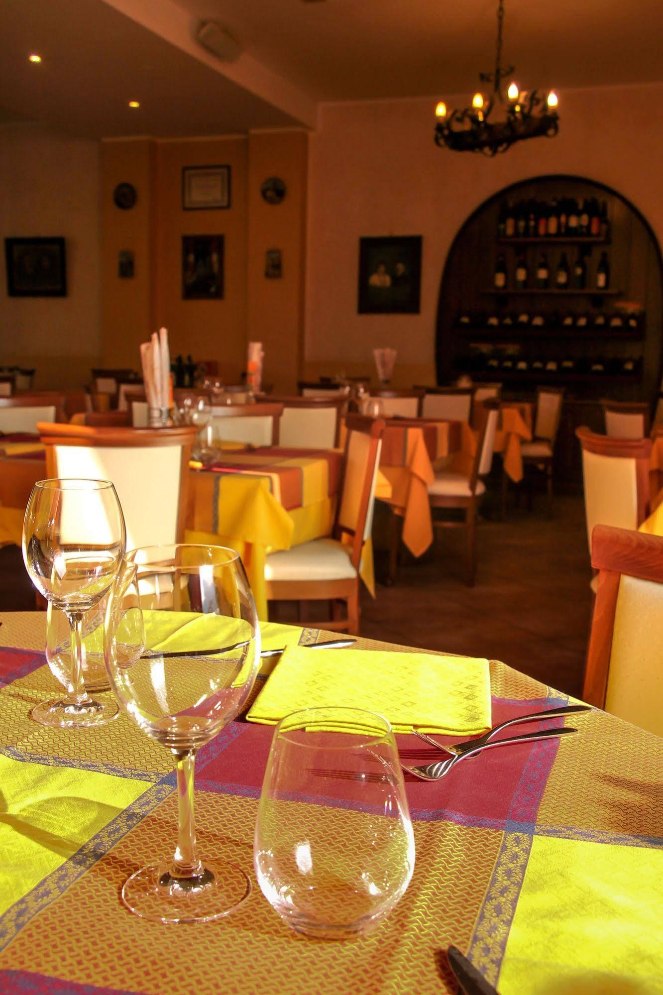 Crabun Hotel Pont-Saint-Martin Dış mekan fotoğraf