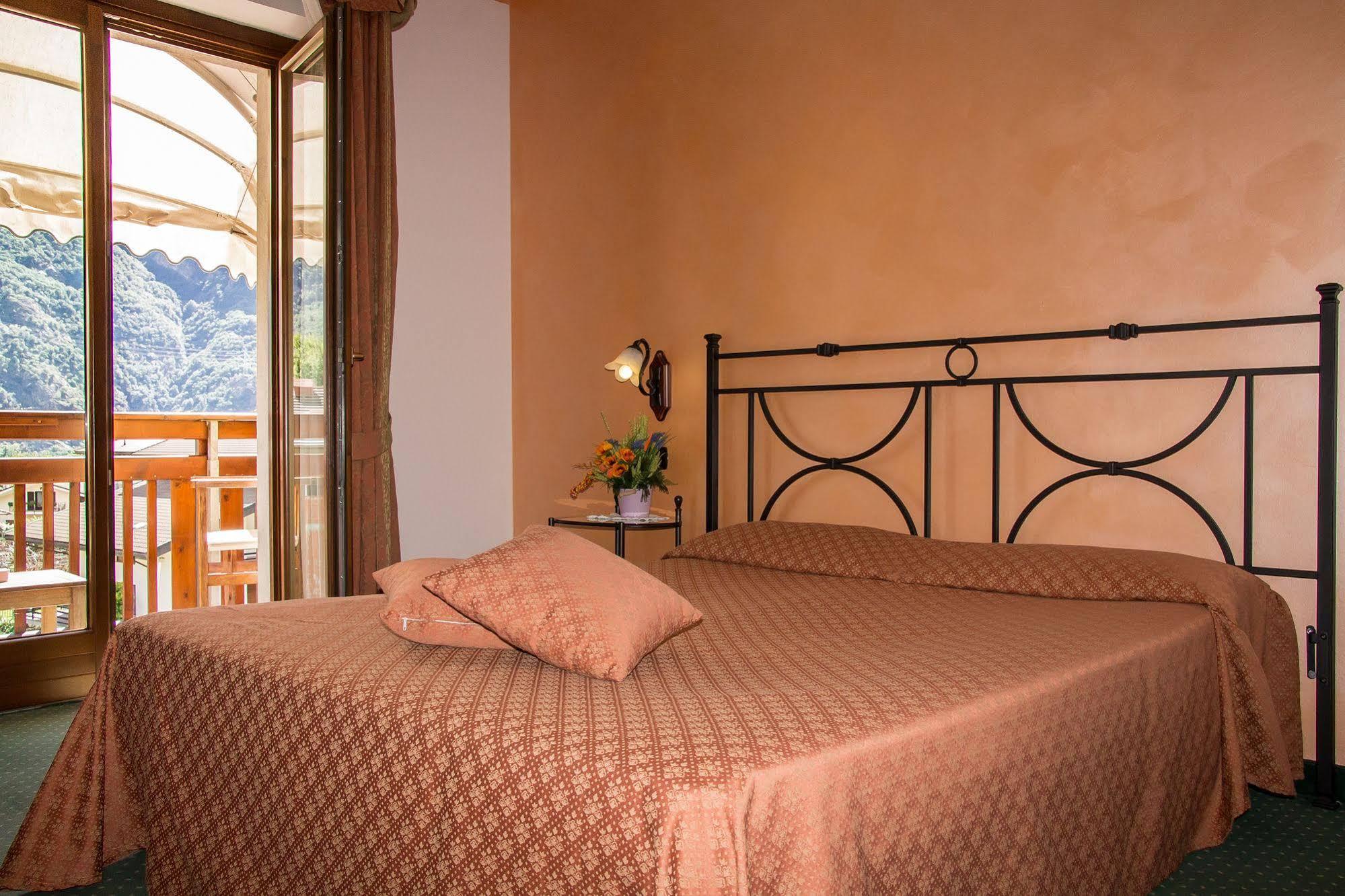Crabun Hotel Pont-Saint-Martin Dış mekan fotoğraf